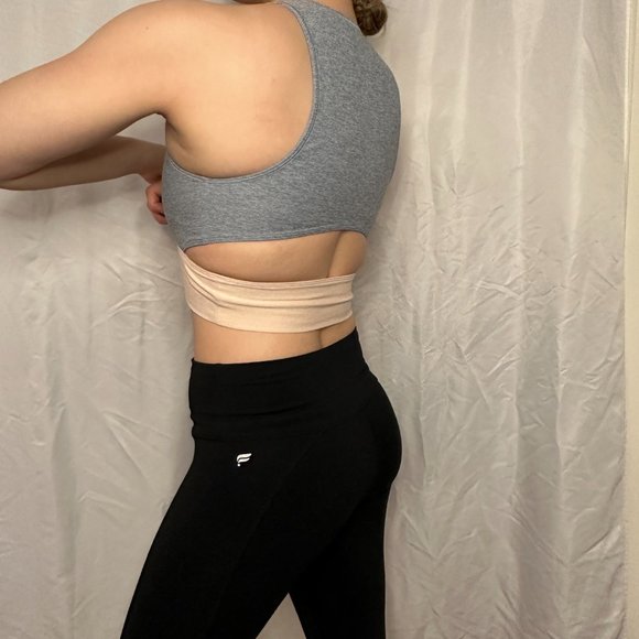 Outdoor Voices Tri-Tone Slashback Crop Top/Longline Sports Bra - XS - Picture 3 of 8